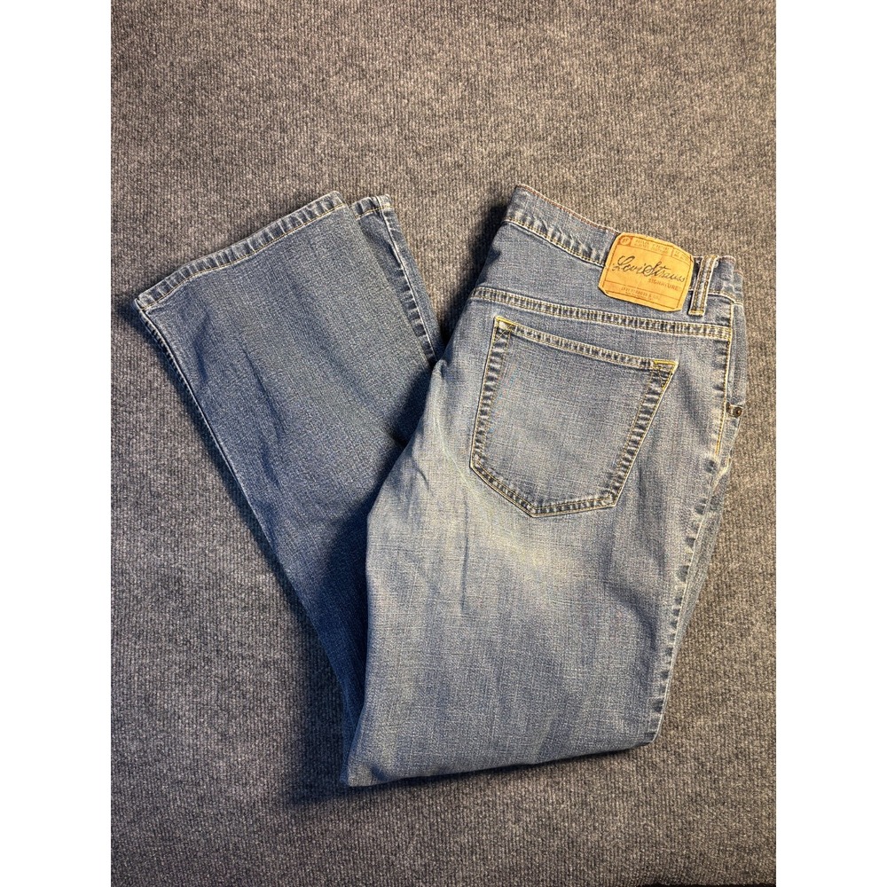 Levi's Jeans Women's 18 Blue Denim Stretch Streetwear Medium Wash Bootcut Leg